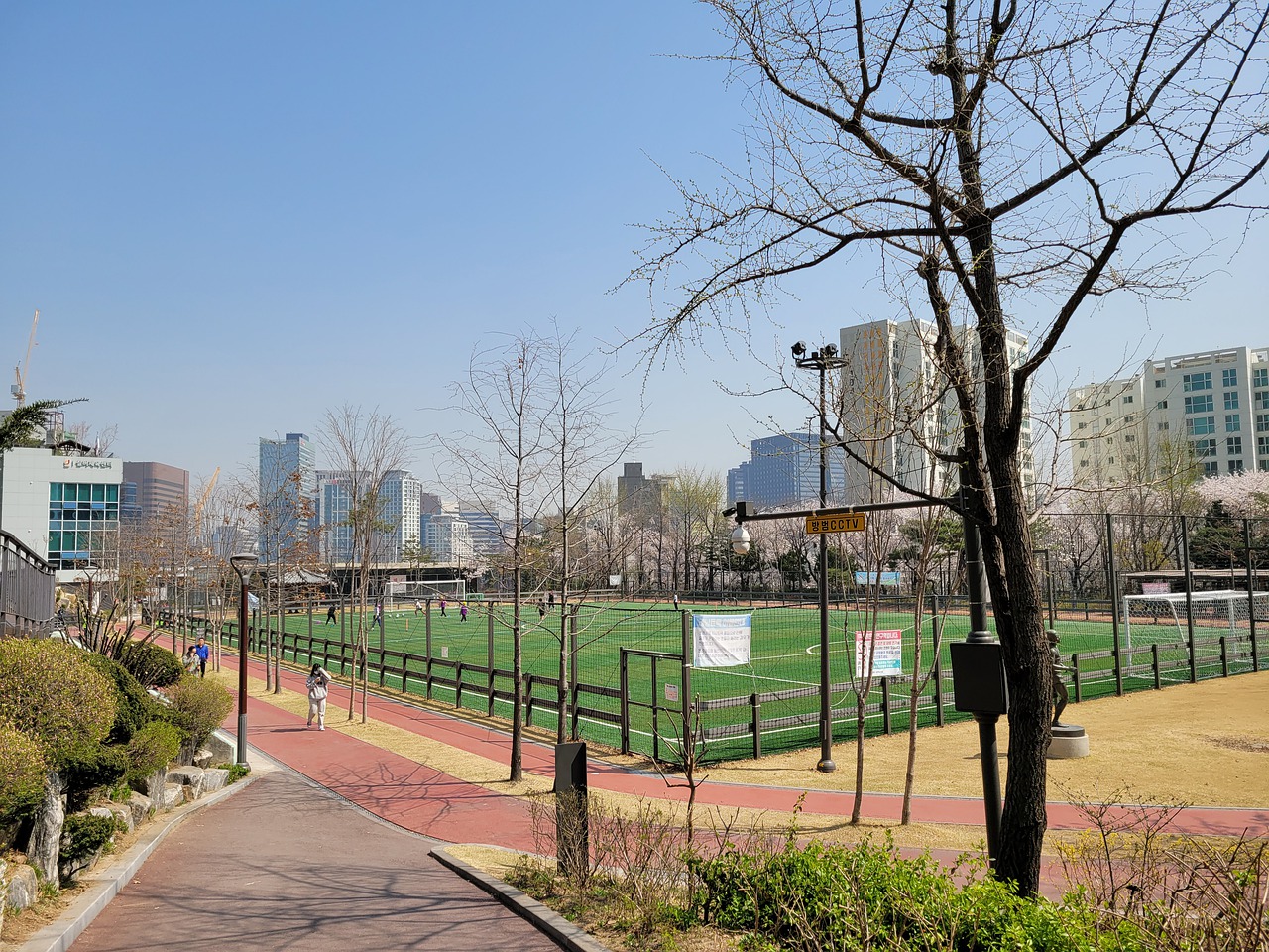 马德里表现 马德里表现