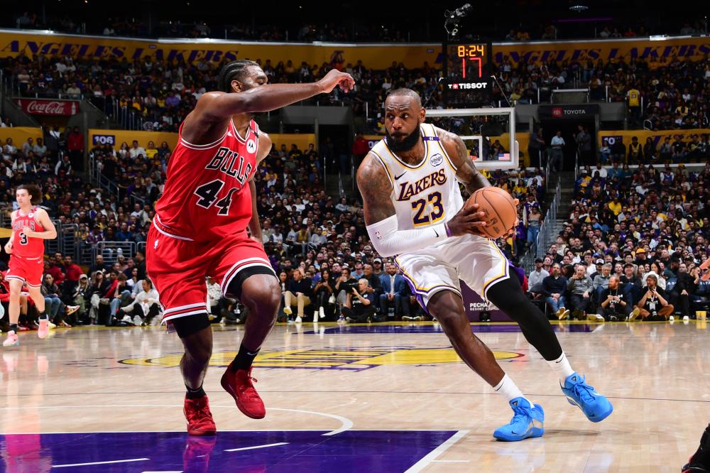 剧增长的背 剧增长的背