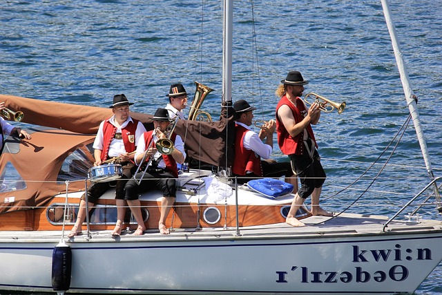 根据半决赛 根据半决赛